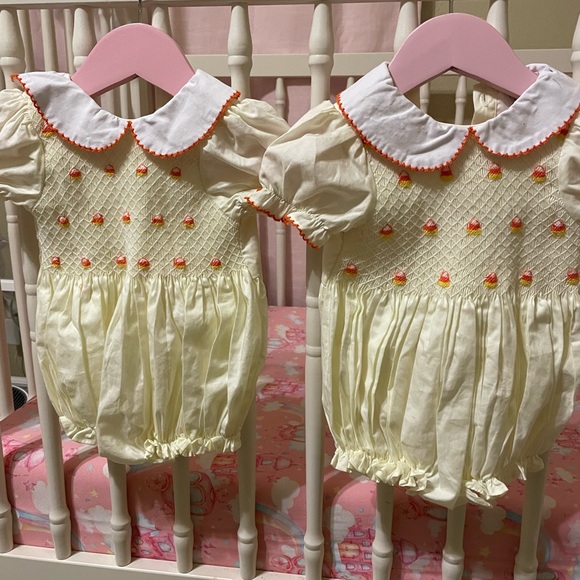 Candy Corn Smocked Bubble 9M - Picture 2 of 4